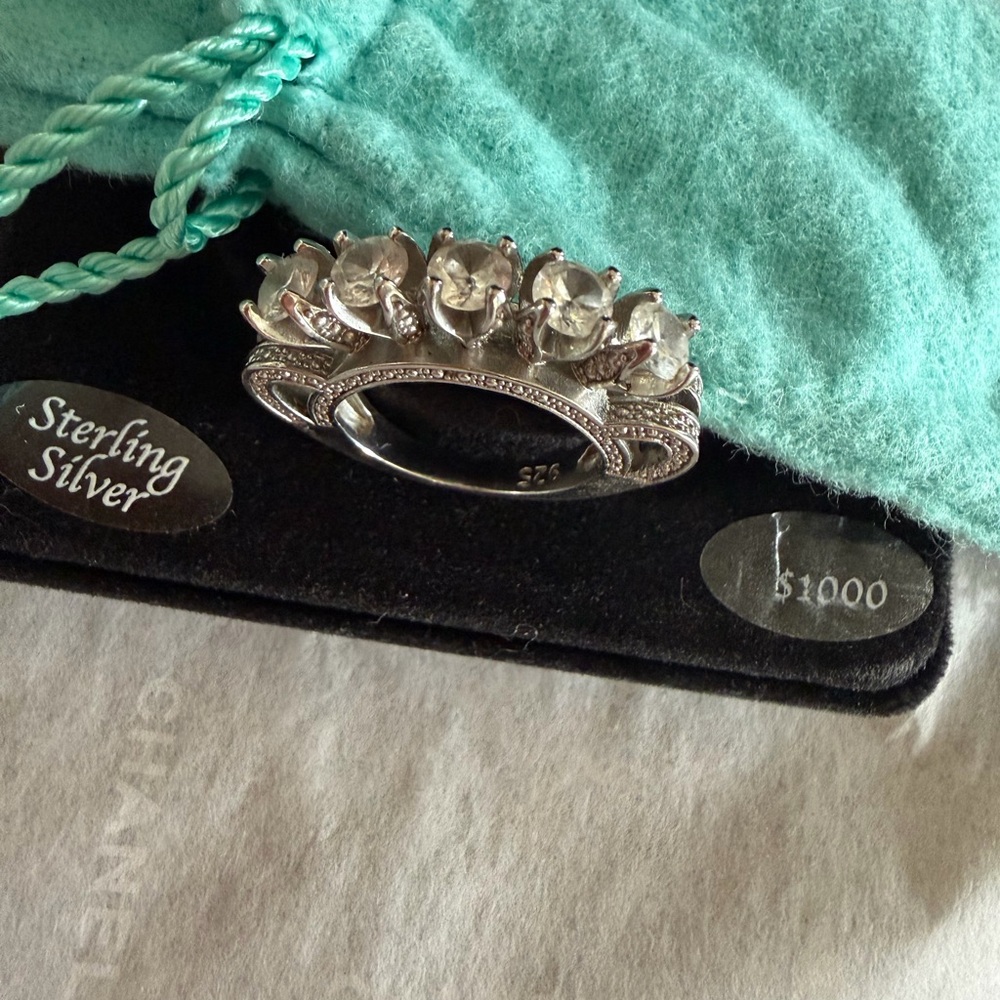 Luxury Italian Silver Ring 5 Stones